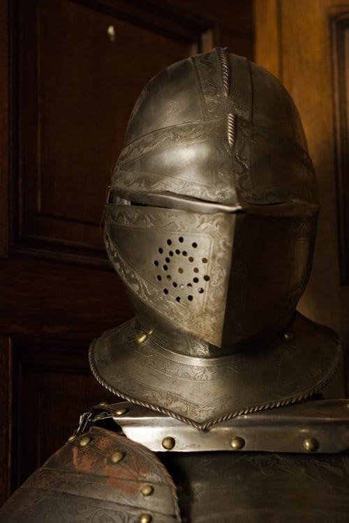 Knight's mask